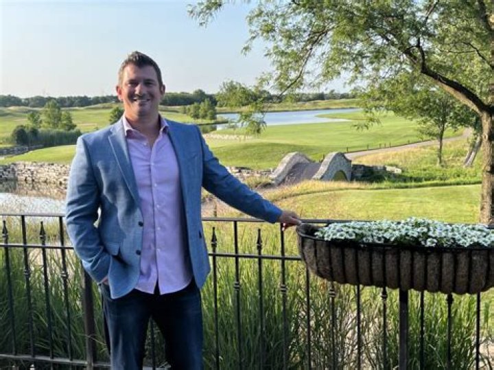 Nick Setta Biography, Age, Height, Wife, Net Worth, Family