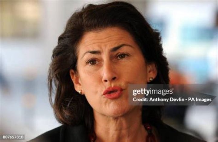 Nicola Brewer Biography, Age, Height, Husband, Net Worth, Family