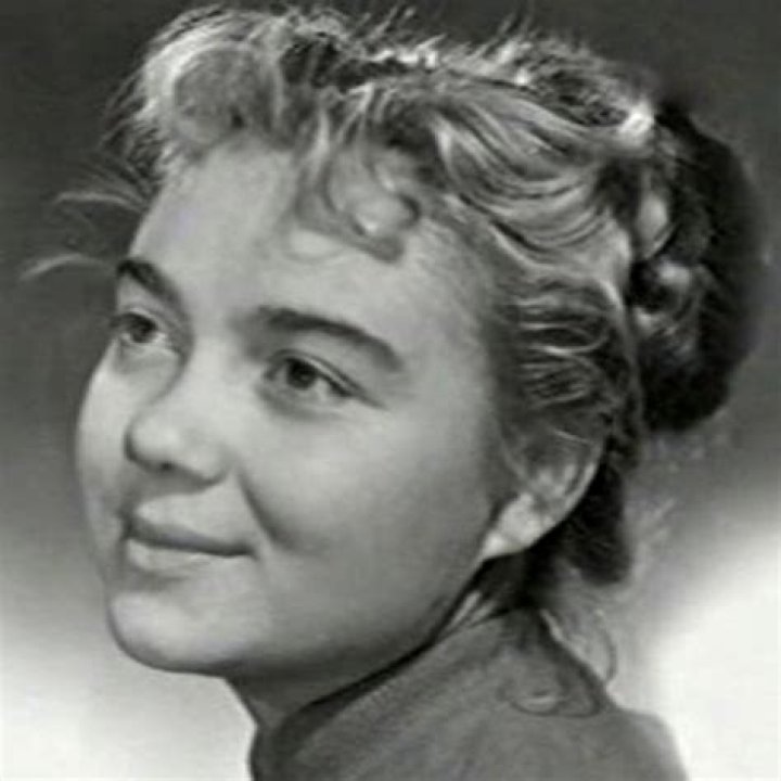 Nina Doroshina Biography, Age, Height, Husband, Net Worth, Family