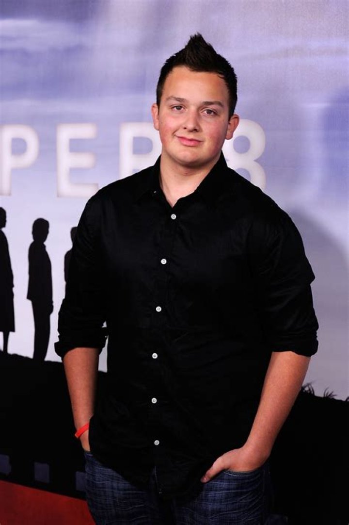 Noah Munck Biography, Age, Height, Wife, Net Worth, Family