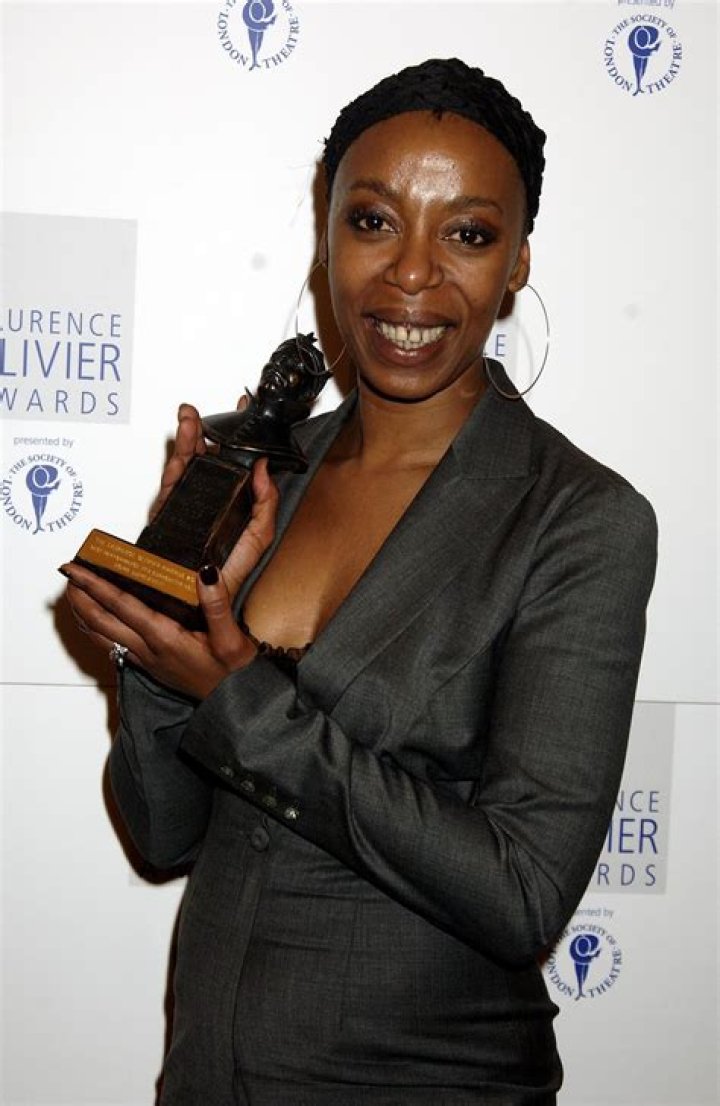 Noma Dumezweni Biography, Age, Height, Husband, Net Worth, Family