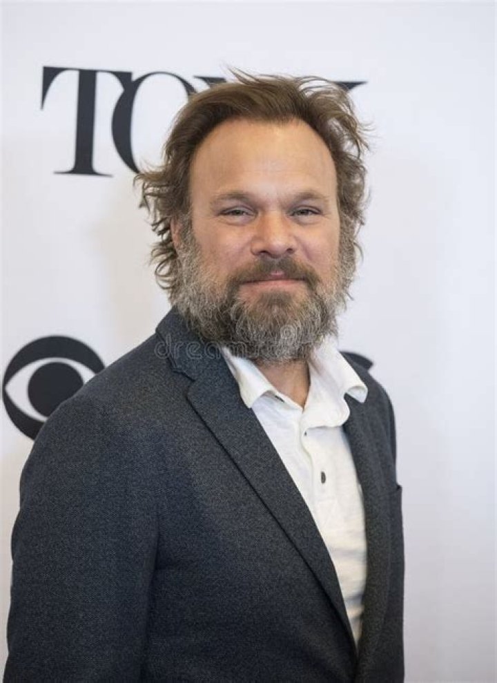 Norbert Leo Butz Biography, Age, Height, Wife, Net Worth, Family