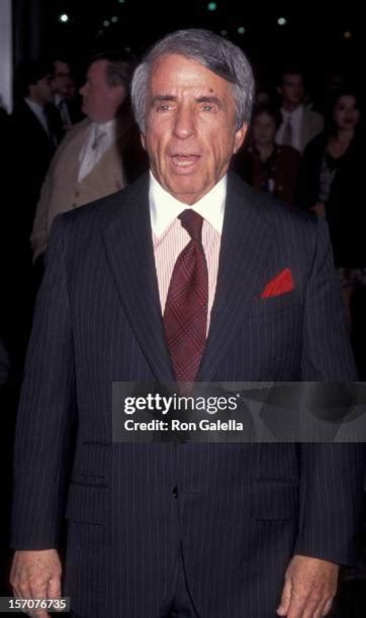 Norman Brokaw Biography, Age, Height, Wife, Net Worth, Family