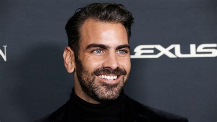Nyle DiMarco Biography, Age, Height, Wife, Net Worth, Family