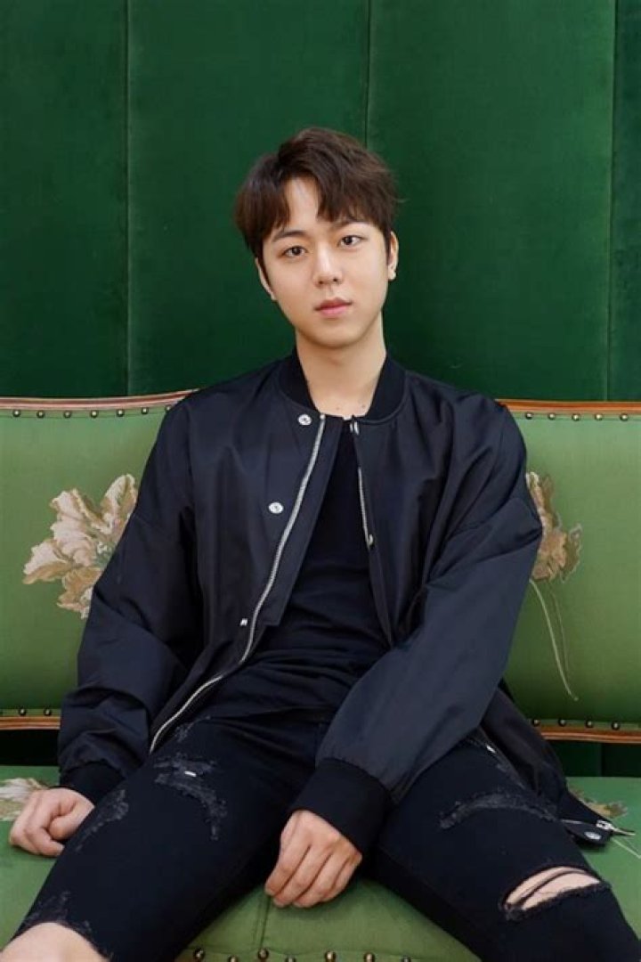 Oh Hyun-min Biography, Age, Height, Wife, Net Worth, Family