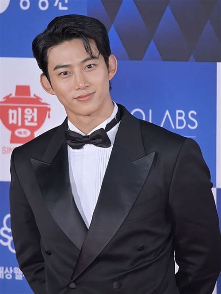 Ok Taec-yeon biografía, edad, altura, esposo, net worth, familia