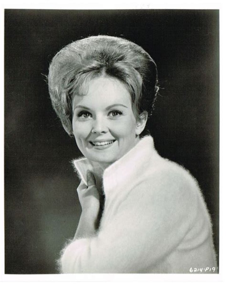 Olive Sturgess Biography, Age, Height, Husband, Net Worth, Family