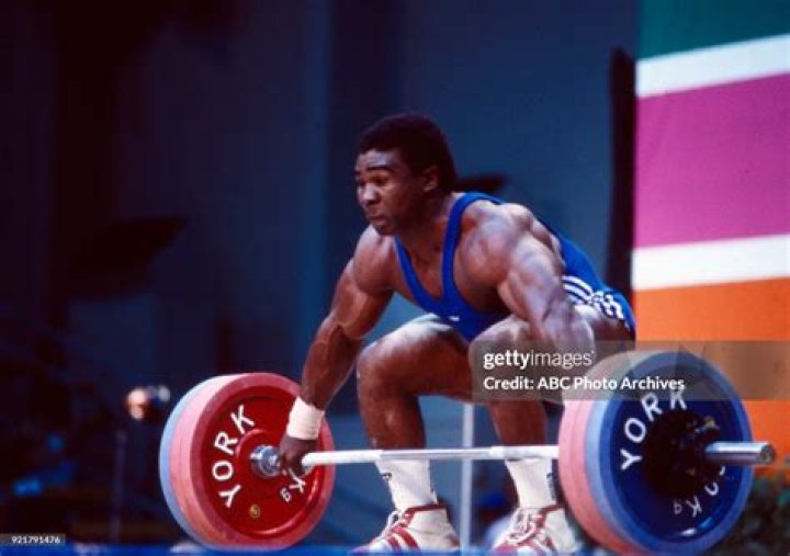 Oliver Orok Biography, Age, Height, Wife, Net Worth, Family