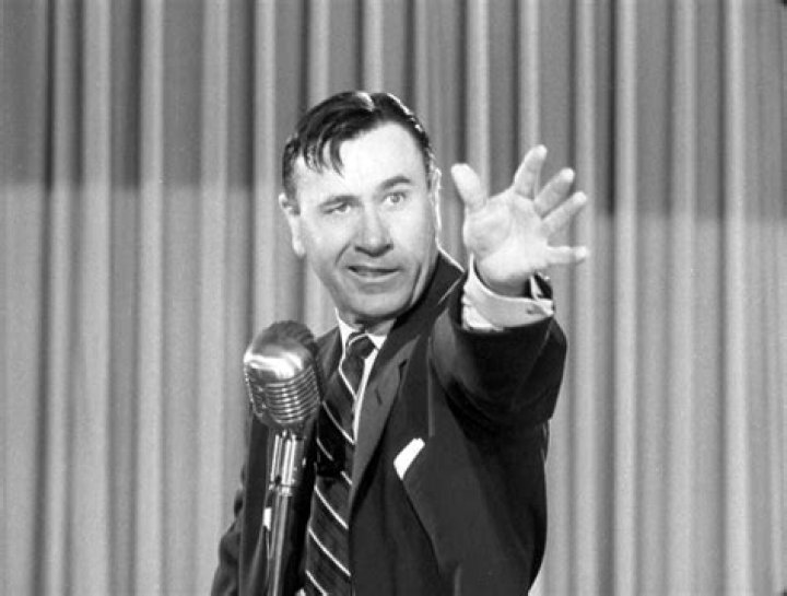 Oral Roberts Biography, Age, Height, Wife, Net Worth, Family