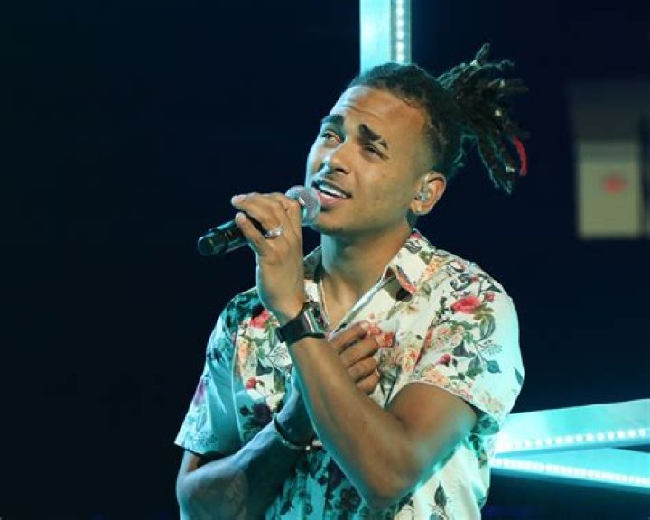 Ozuna biografía, edad, altura, esposo, net worth, familia
