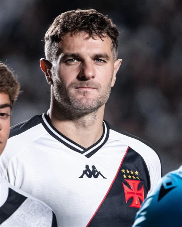 Pablo Vegetti Biography, Age, Height, Wife, Net Worth, Family