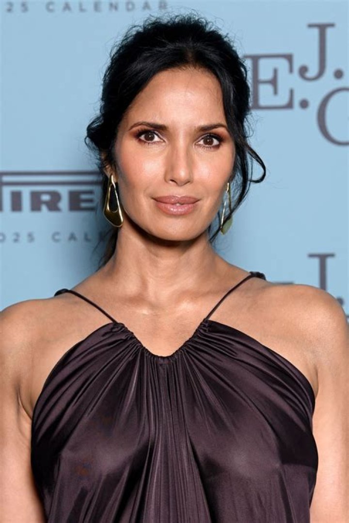 Padma Lakshmi Biography, Age, Height, Husband, Net Worth, Family