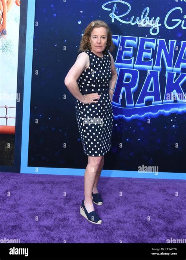 Pam Brady Biography, Age, Height, Husband, Net Worth, Family