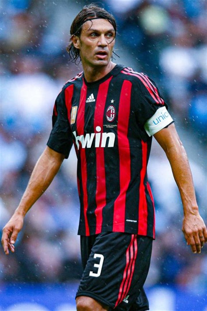 Paolo Maldini biografía, edad, altura, esposo, net worth, familia