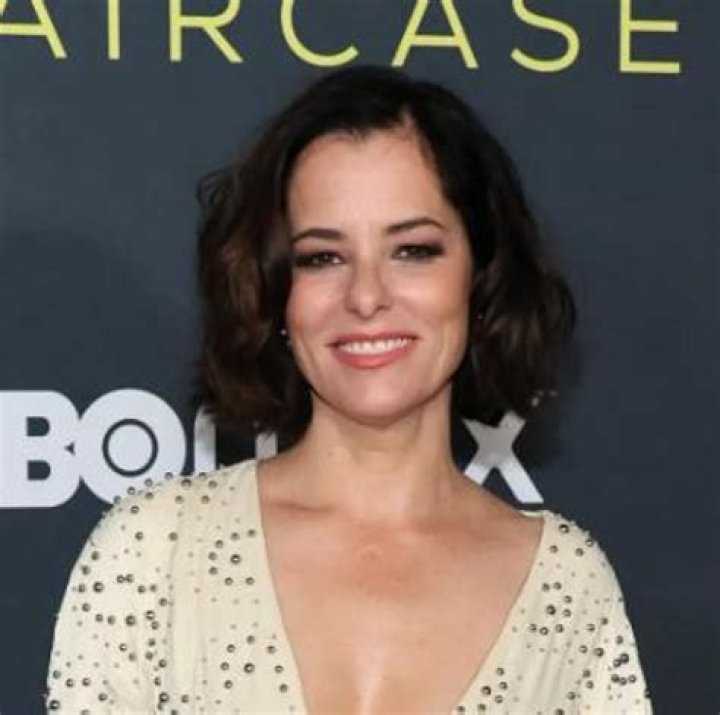 Parker Posey Biography, Age, Height, Husband, Net Worth, Family