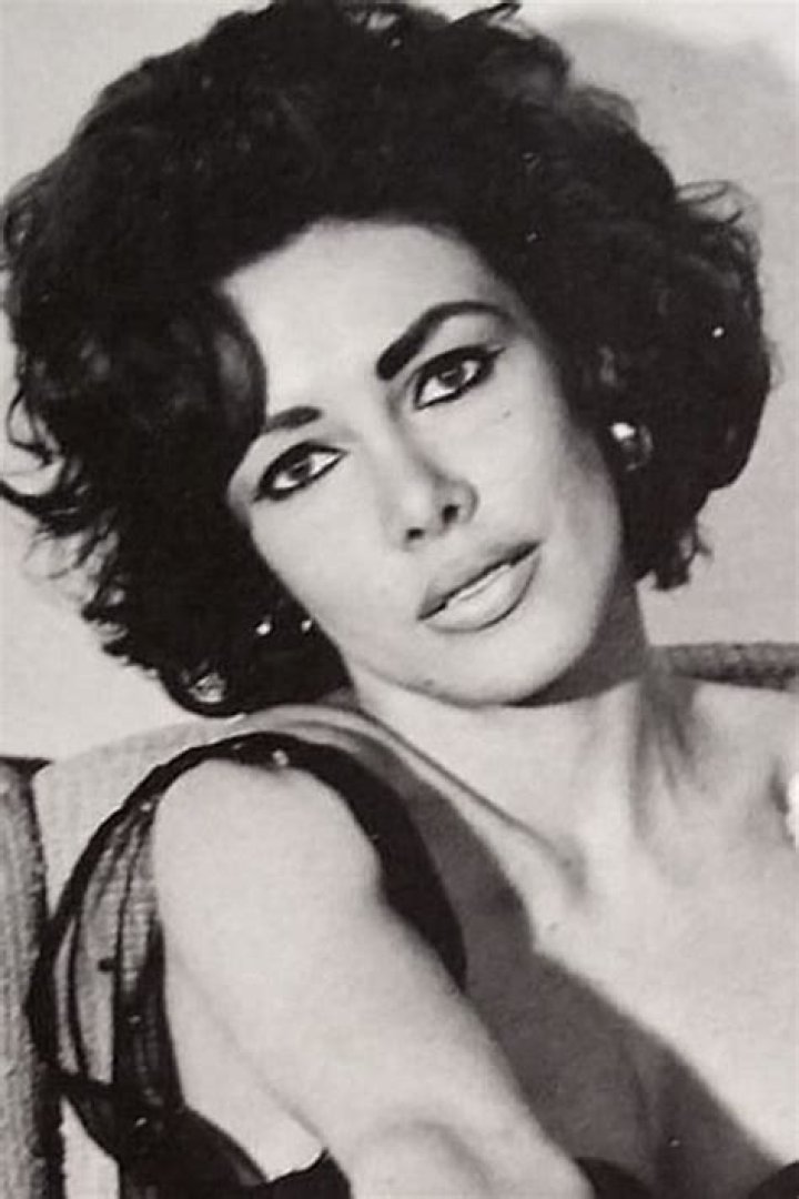 Pat Barrington Biography, Age, Height, Husband, Net Worth, Family