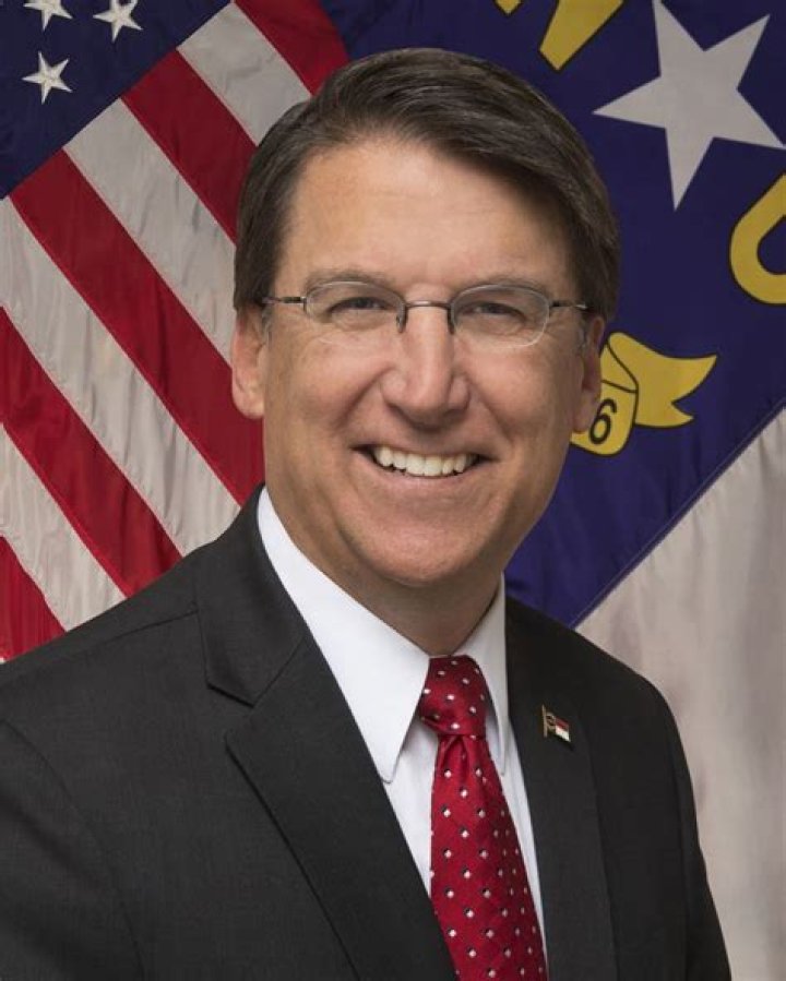Pat McCrory Biography, Age, Height, Wife, Net Worth, Family