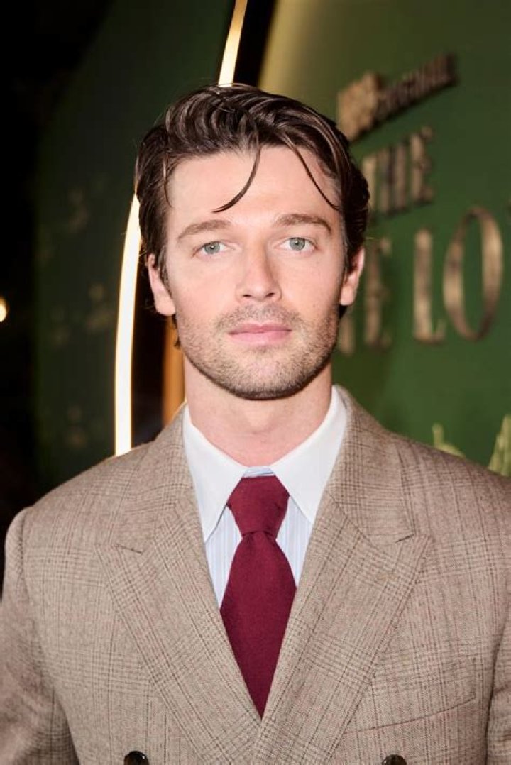 Patrick Schwarzenegger Biography, Age, Height, Wife, Net Worth, Family