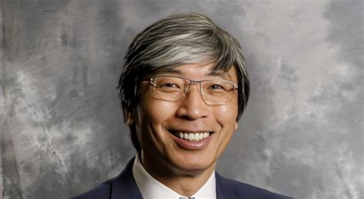 Patrick Soon-Shiong Biography, Age, Height, Wife, Net Worth, Family