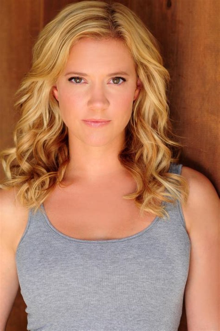 Patti Murin Biography, Age, Height, Husband, Net Worth, Family