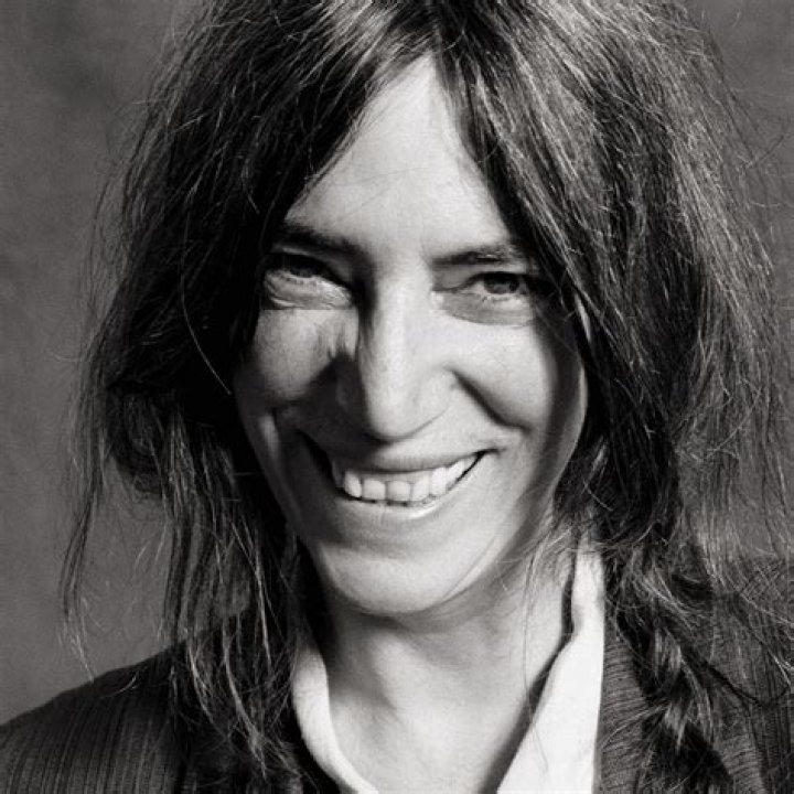 Patti Smith Biography, Age, Height, Husband, Net Worth, Family
