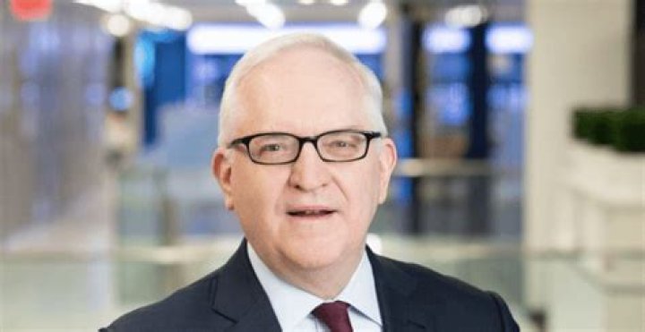 Paul Gigot Biography, Age, Height, Wife, Net Worth, Family