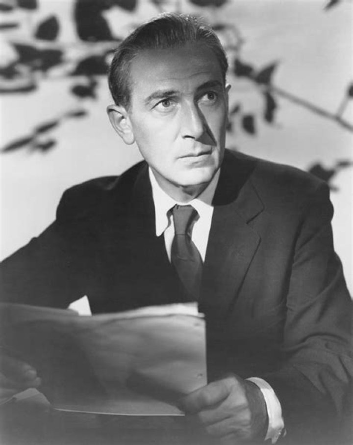 Paul Lukas Biography, Age, Height, Wife, Net Worth, Family