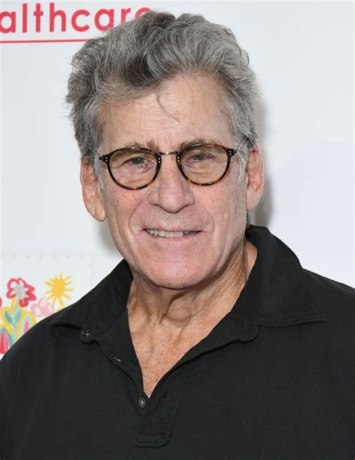 Paul Michael Glaser Biography, Age, Height, Wife, Net Worth, Family
