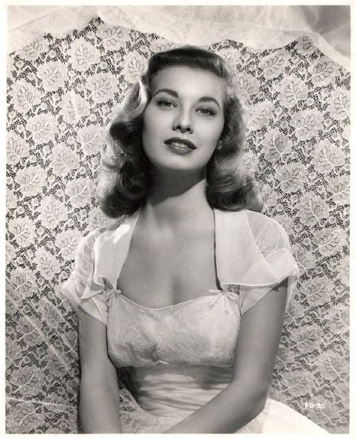 Peggy Dow Biography, Age, Height, Husband, Net Worth, Family