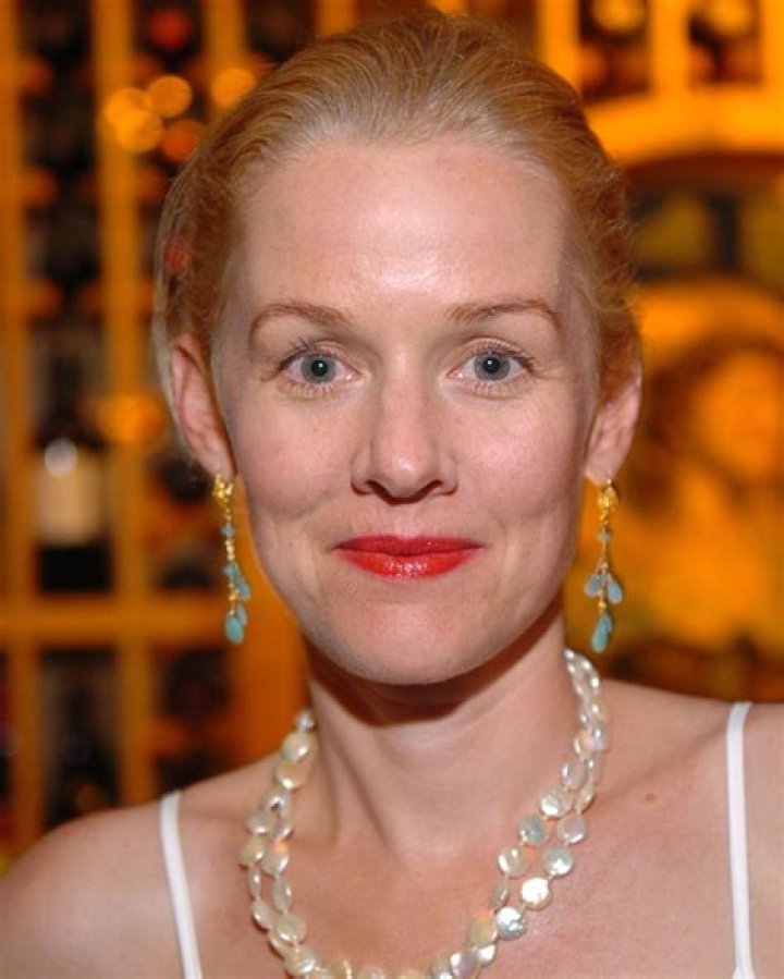 Penelope Ann Miller Biography, Age, Height, Husband, Net Worth, Family