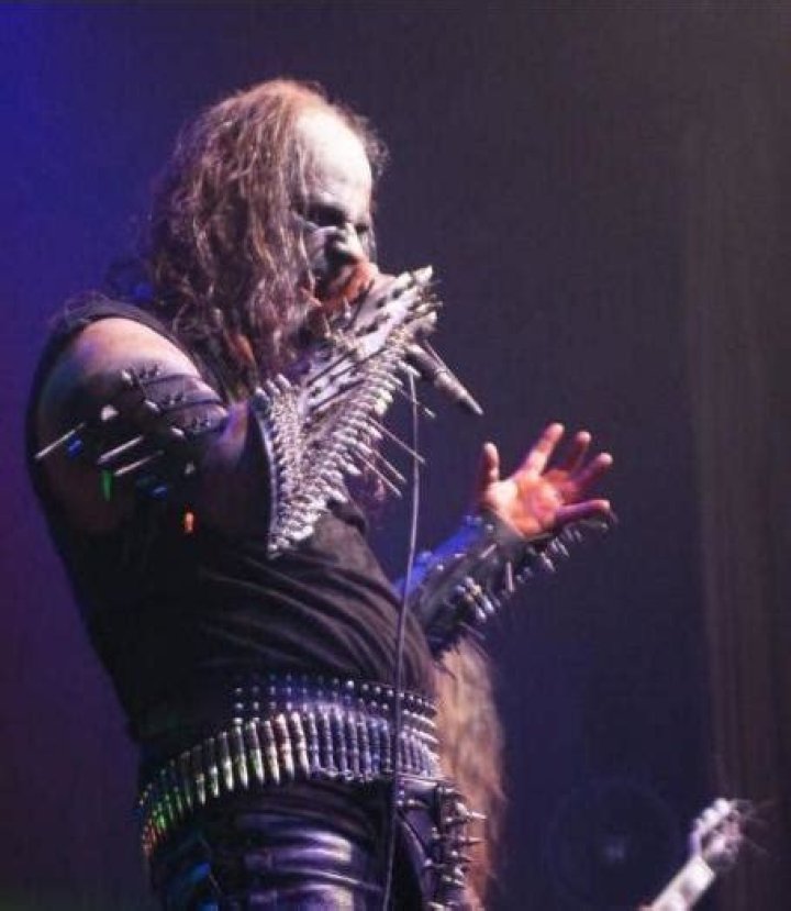 Pest Biography, Age, Height, Wife, Net Worth, Family