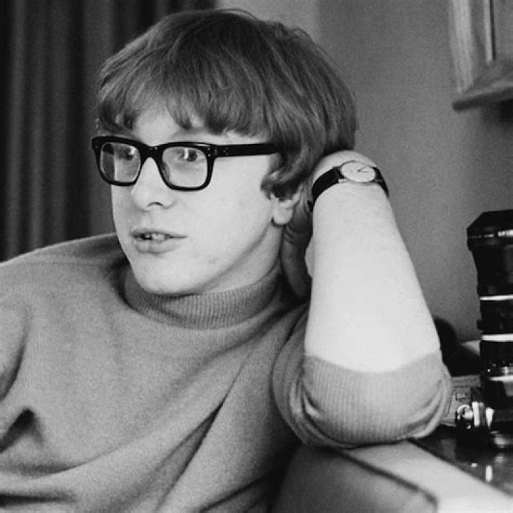 Peter Asher Biography, Age, Height, Wife, Net Worth, Family