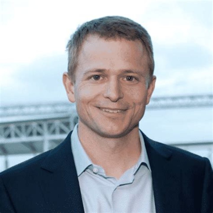 Peter Fenton Biography, Age, Height, Wife, Net Worth, Family