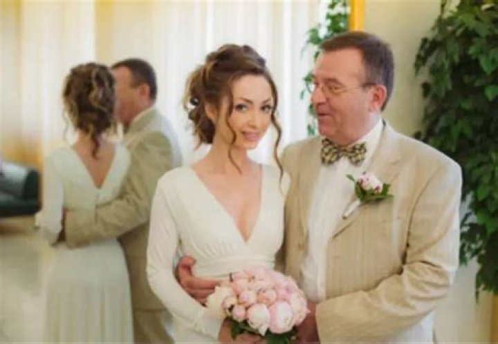 Peter Lavelle Biography, Age, Height, Wife, Net Worth, Family