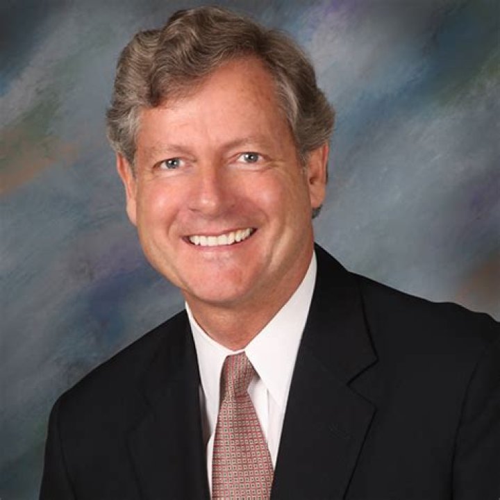 Peter McCrea Biography, Age, Height, Husband, Net Worth, Family