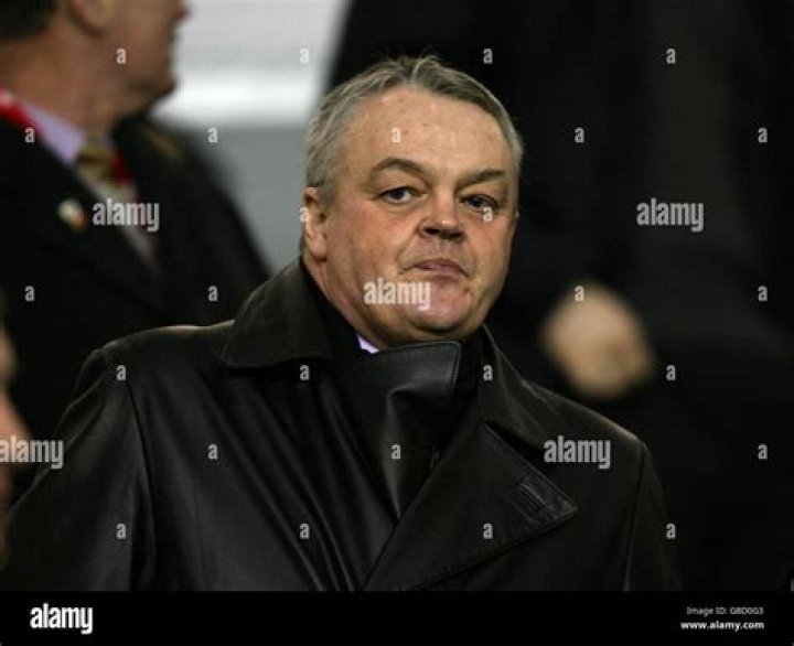 Phil Gartside Biography, Age, Height, Wife, Net Worth, Family