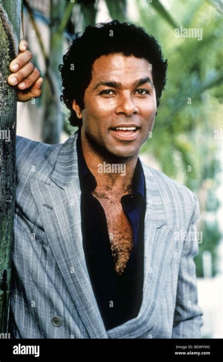 Philip Michael Thomas Biography, Age, Height, Wife, Net Worth, Family