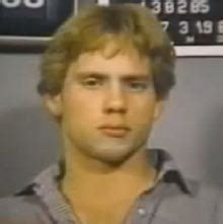 Phillip Hutchinson Biography, Age, Height, Wife, Net Worth, Family