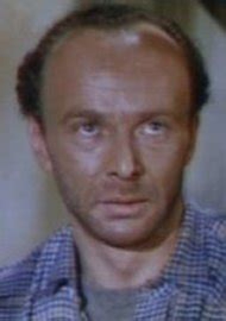 Philo Hauser Biography, Age, Height, Wife, Net Worth, Family