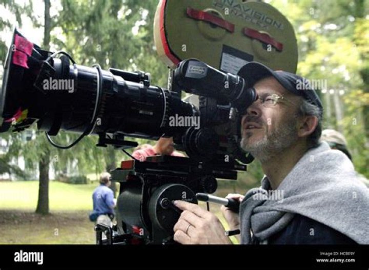 Pieter Jan Brugge Biography, Age, Height, Wife, Net Worth, Family