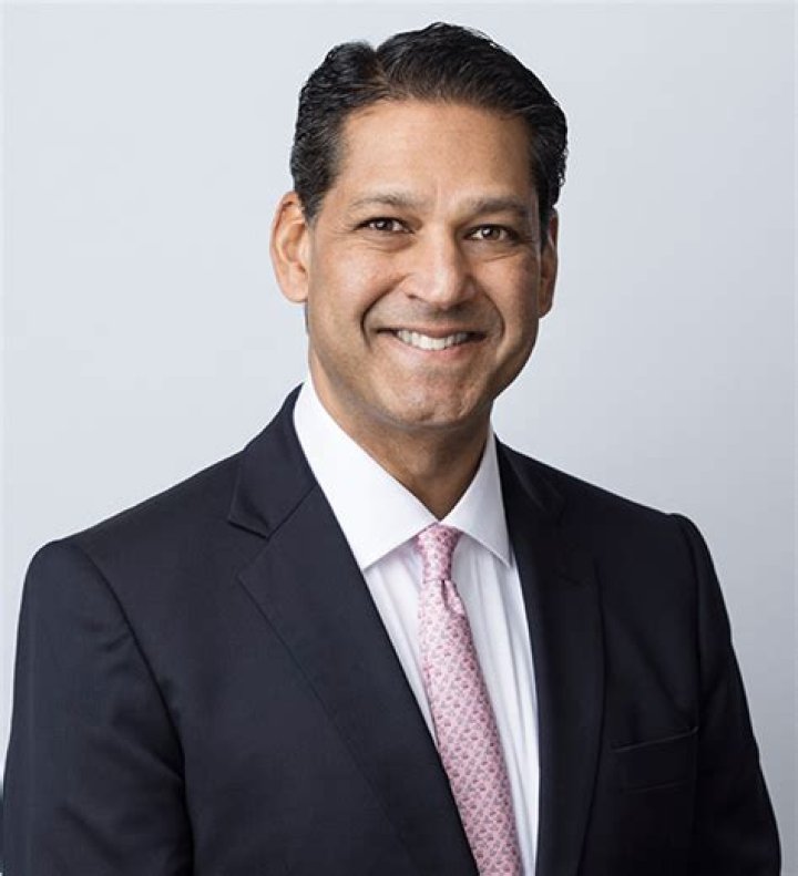 Prem Parameswaran Biography, Age, Height, Wife, Net Worth, Family