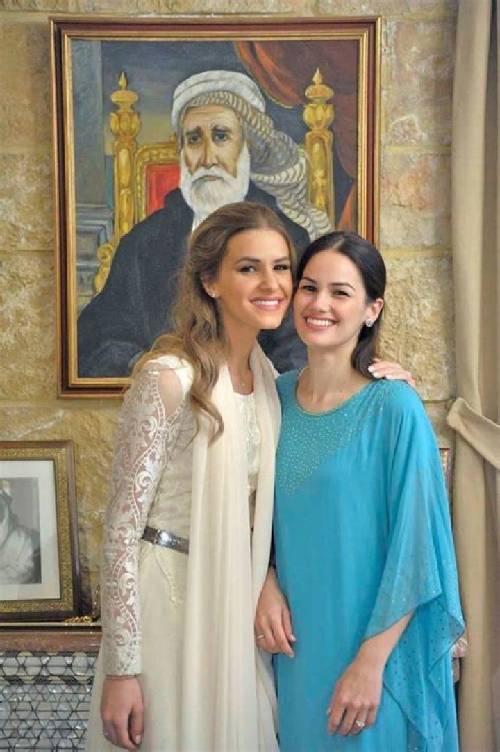 Princess Nejla bint Asem biografía, edad, altura, esposo, net worth, familia