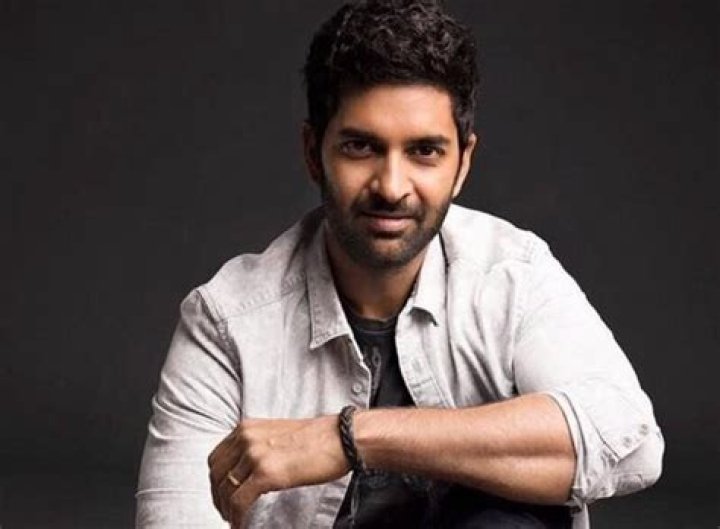 Purab Kohli Biography, Age, Height, Wife, Net Worth, Family