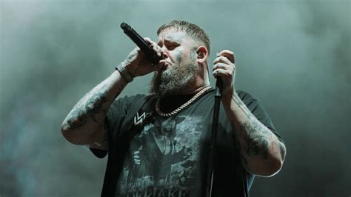 Rag'n'Bone Man Biography, Age, Height, Wife, Net Worth, Family