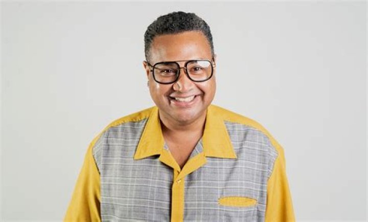 Rajendra Ramoon Maharaj Biography, Age, Height, Wife, Net Worth, Family