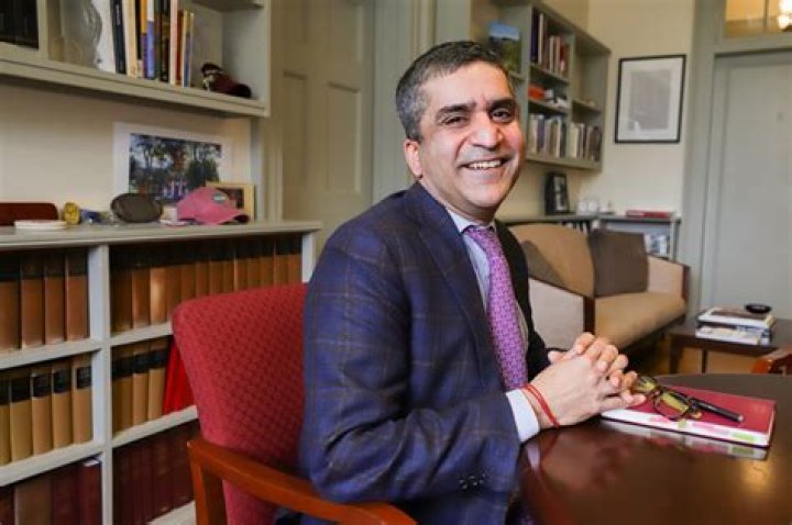 Rakesh Khurana Biography, Age, Height, Wife, Net Worth, Family