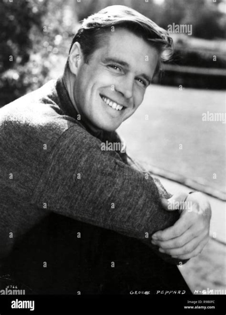 Ranald MacDougall Biography, Age, Height, Wife, Net Worth, Family