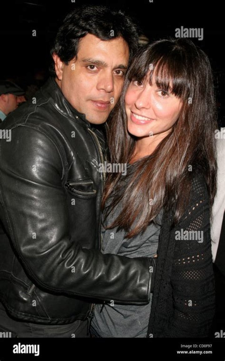 Raul Julia-Levy Biography, Age, Height, Wife, Net Worth, Family