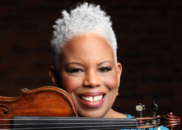 Regina Carter Biography, Age, Height, Husband, Net Worth, Family