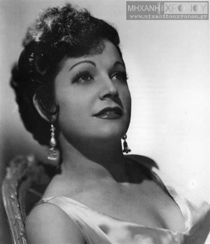 Rena Vlahopoulou Biography, Age, Height, Husband, Net Worth, Family